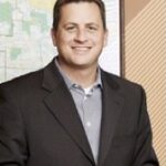 Dustin Hinton Headshot