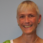 Ruth Schmidt Headshot